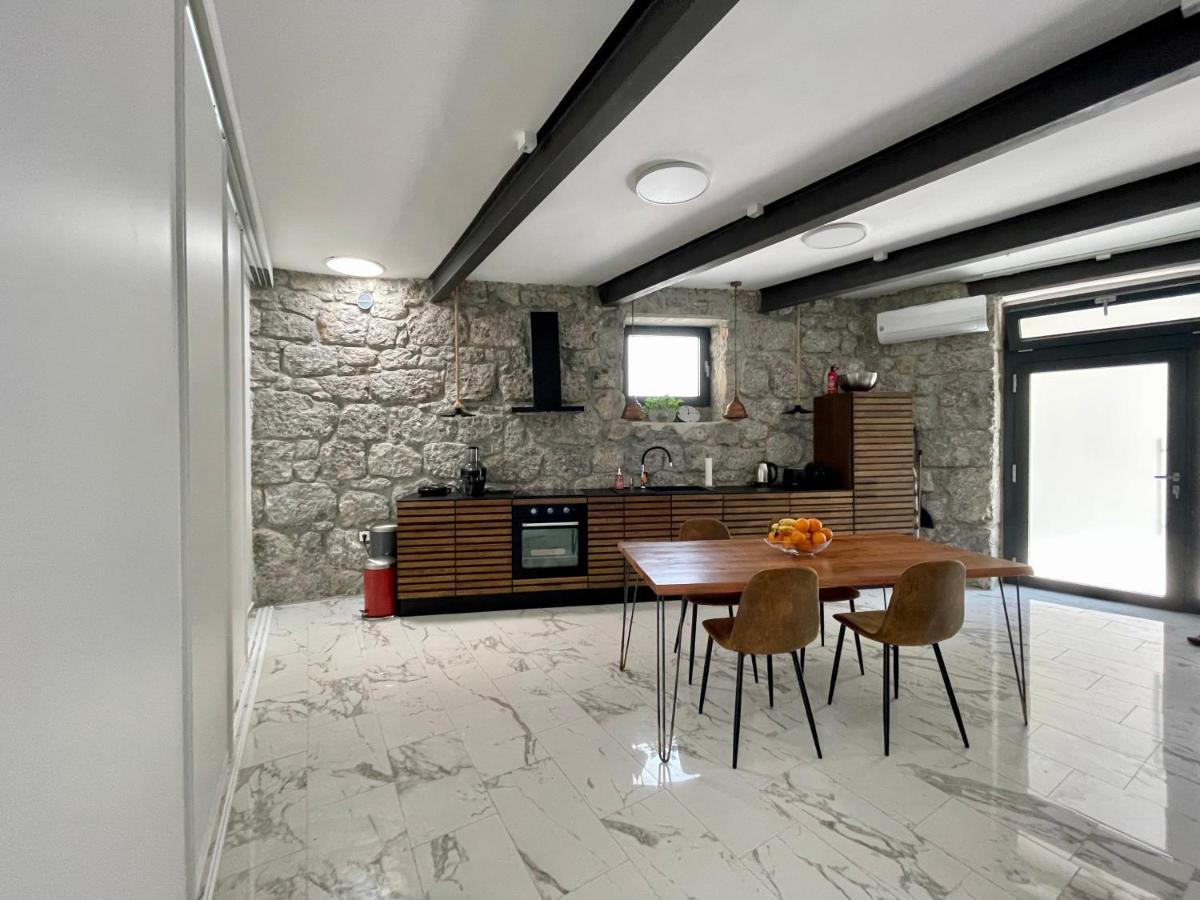Artspace Location-Opatija-3 Bedroom House With Rooftop Garden By Beach מראה חיצוני תמונה